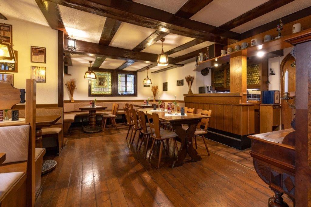 Hotel Gaststaette Braustuebchen à Schlitz Extérieur photo