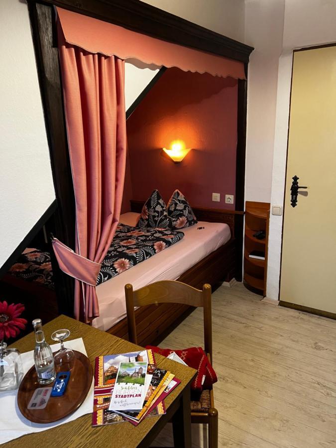 Hotel Gaststaette Braustuebchen à Schlitz Extérieur photo